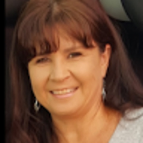 Meet your Posher, Carmen - Picture 1 of 1